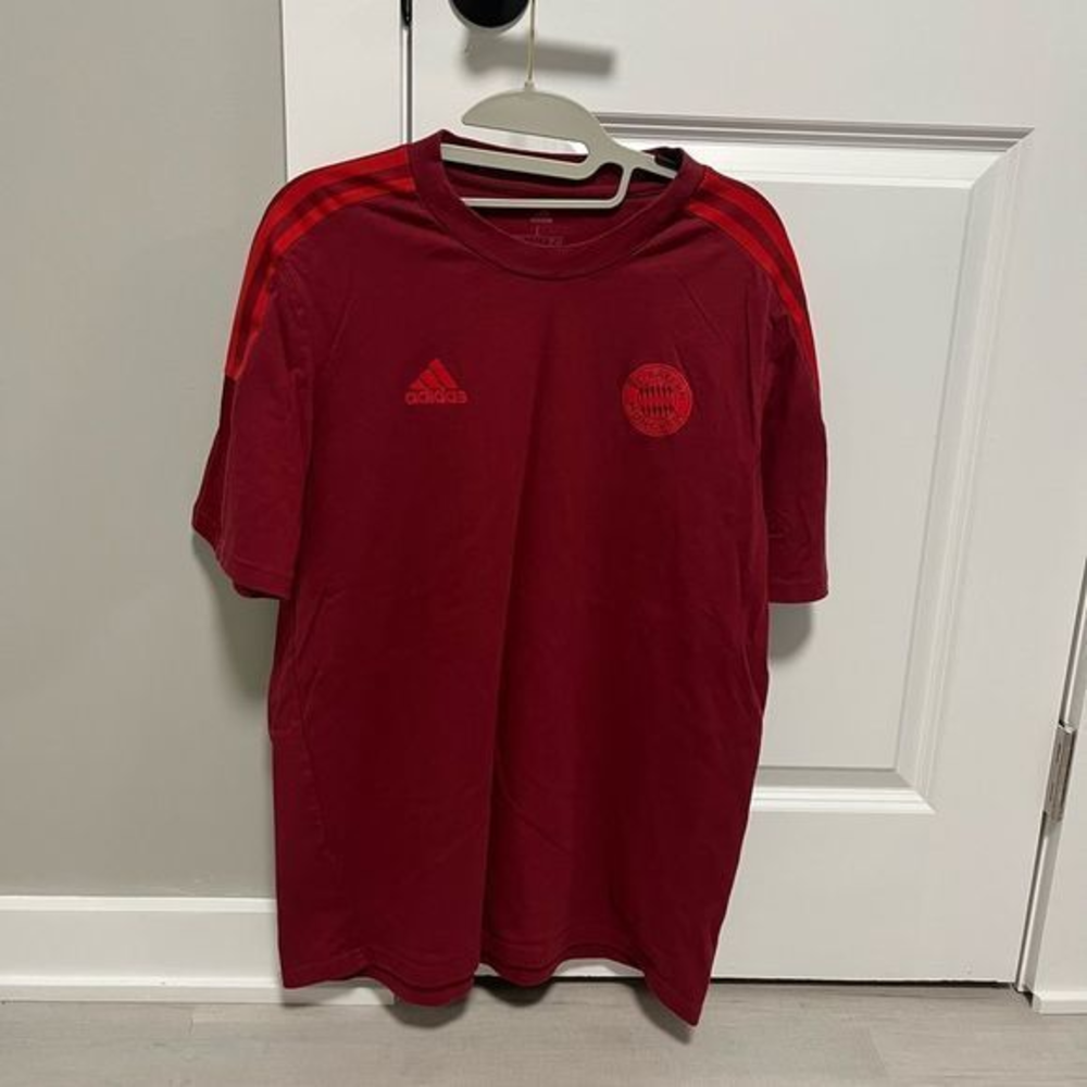 Adidas FC Bayern Munchen Official‎ T Shirt